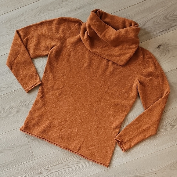 Brunella Gori Italian Lambswool Cowl Neck Knit Sweater, Medium - Picture 2 of 12